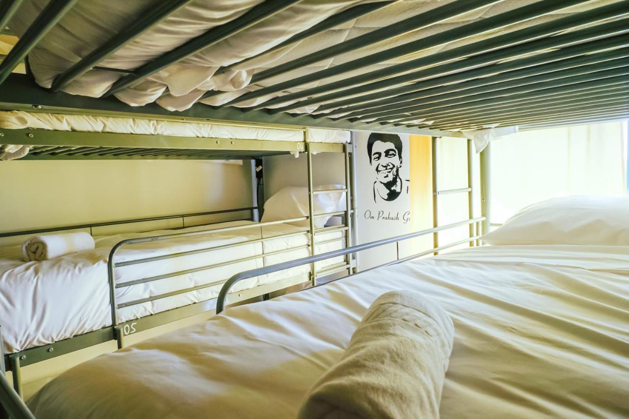 Help Yourself Hostels - Restelo Lissabon Buitenkant foto