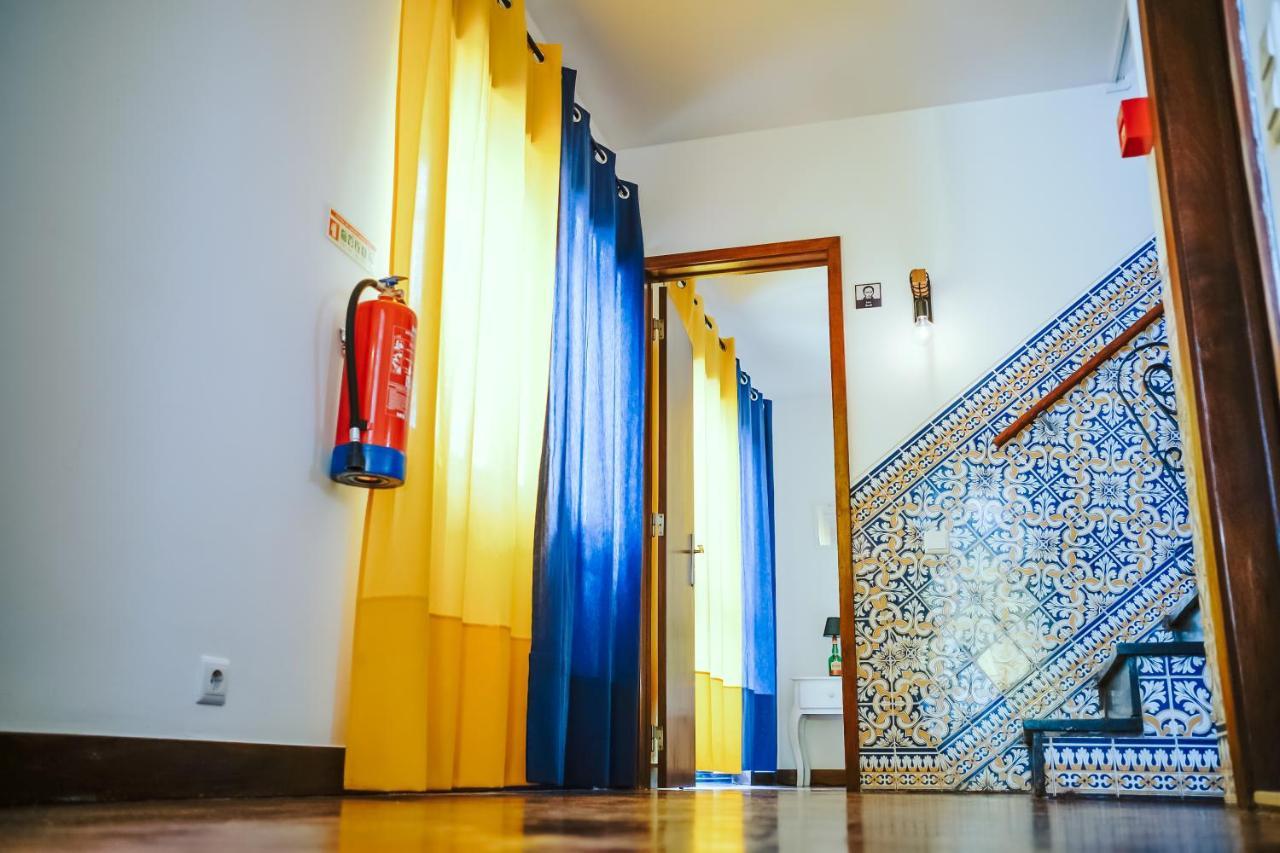 Help Yourself Hostels - Restelo Lissabon Buitenkant foto