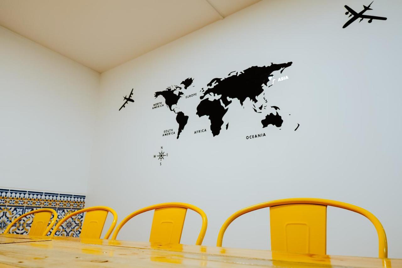 Help Yourself Hostels - Restelo Lissabon Buitenkant foto