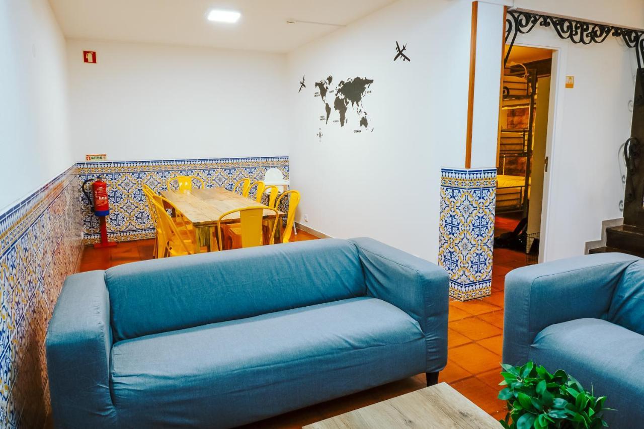 Help Yourself Hostels - Restelo Lissabon Buitenkant foto