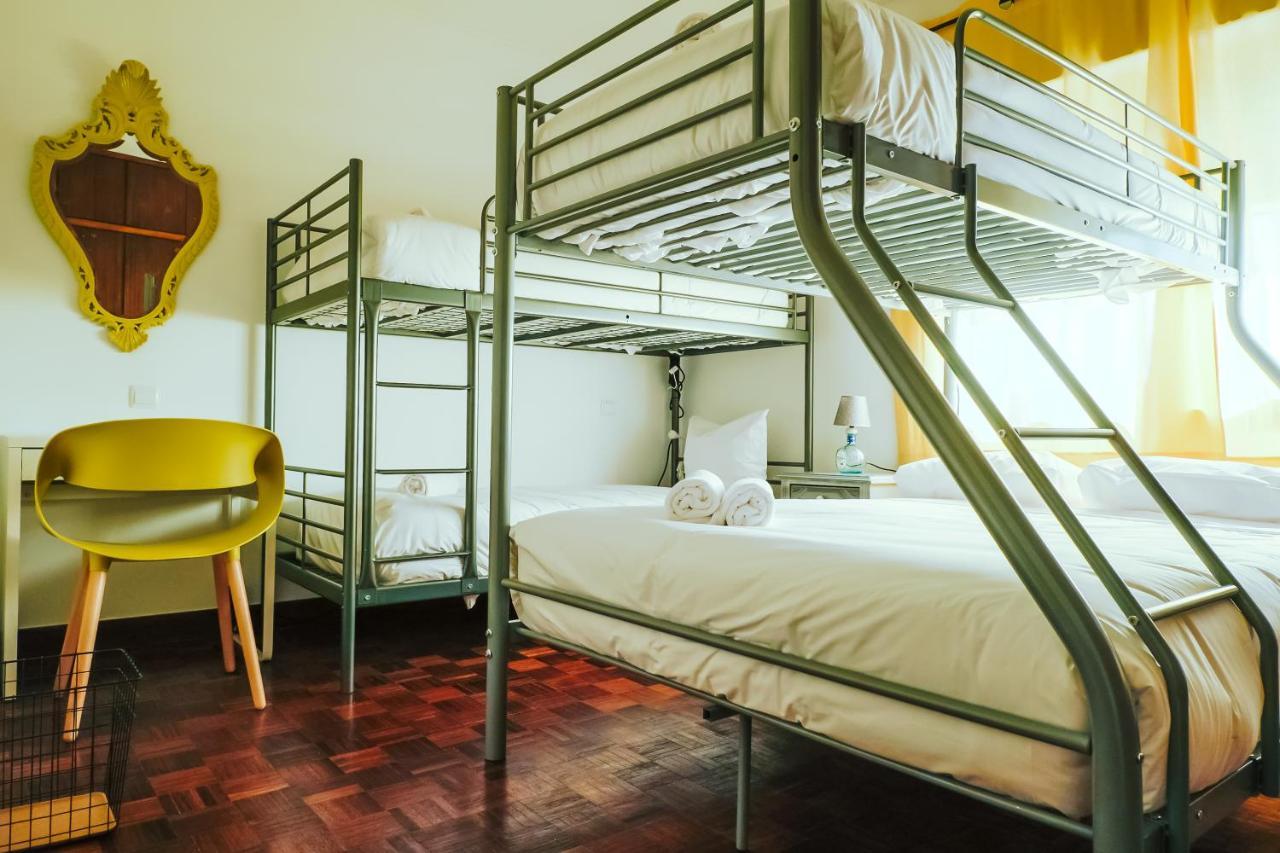 Help Yourself Hostels - Restelo Lissabon Buitenkant foto